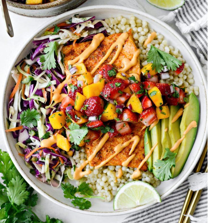 Grilled Salmon and Pesto Zoodles
