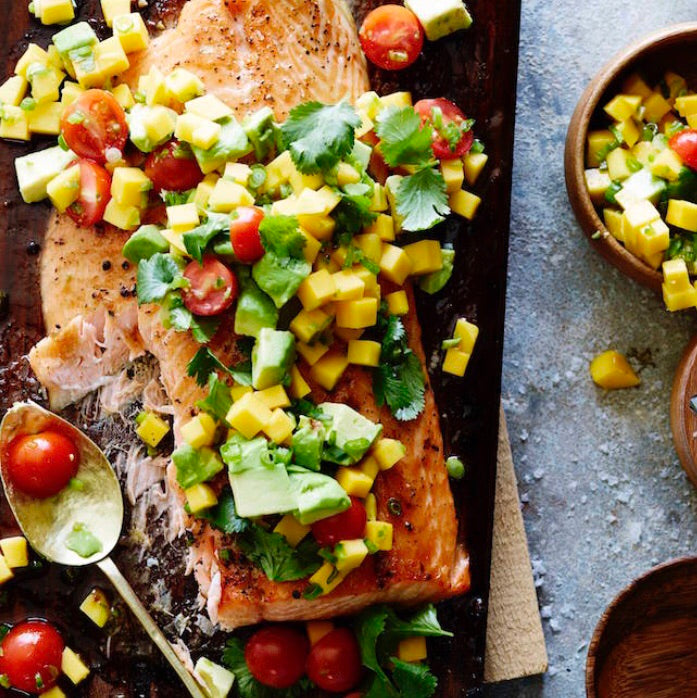Grilled Salmon and Pesto Zoodles