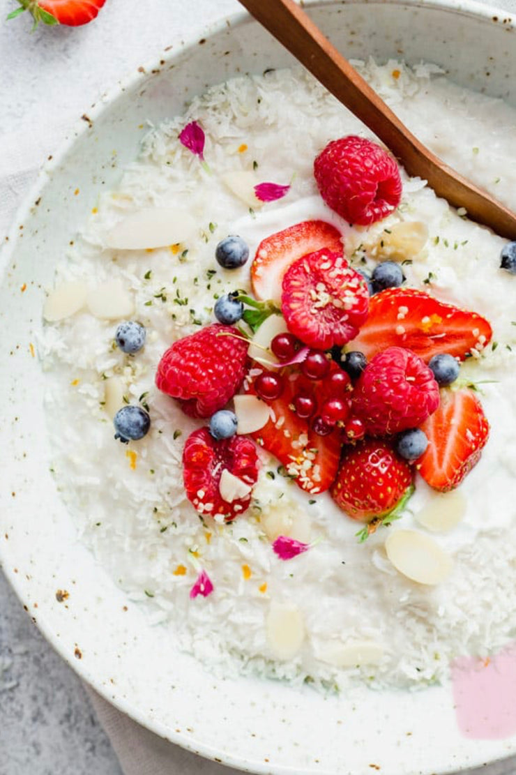 Chia Pudding - Matcha with Kiwi & Coconut